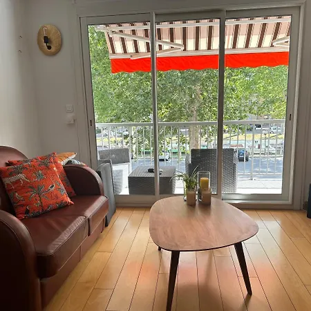 Le Victor Hugo De La Robine Narbona