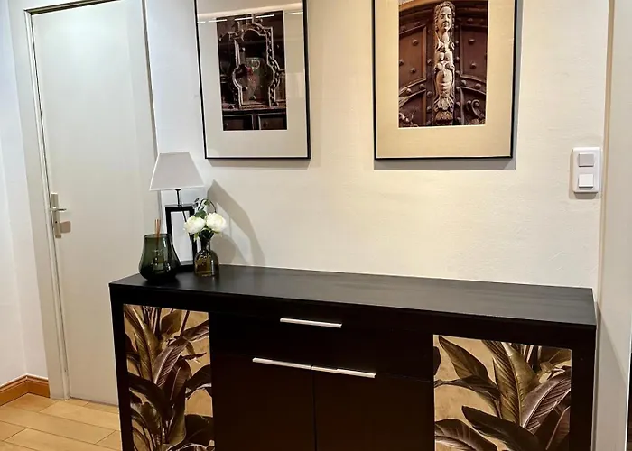 Le Victor Hugo De La Robine